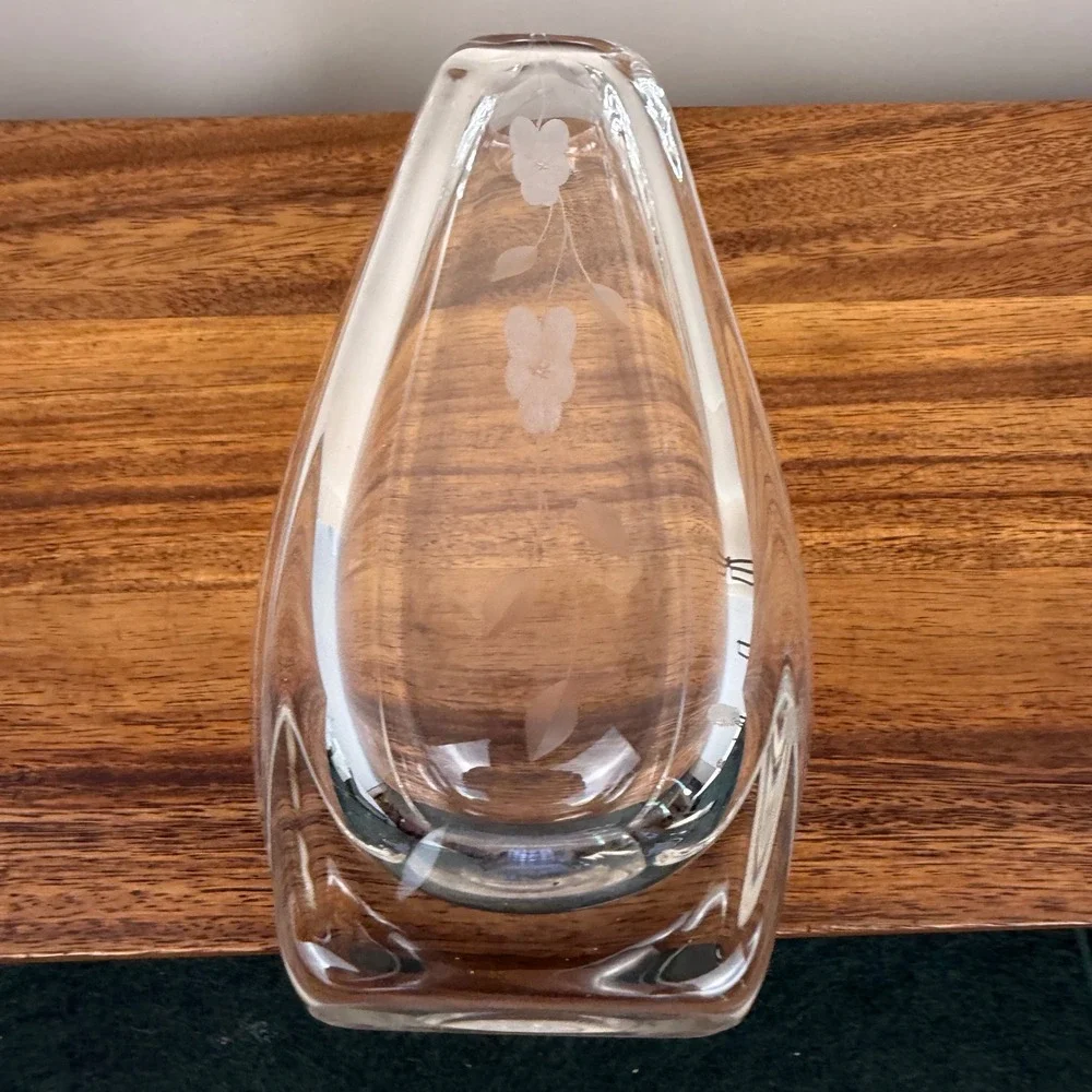 Johansfors Glasbruk Swedish Art Glass Vase Etched Floral Clear Crystal MCM 8.25